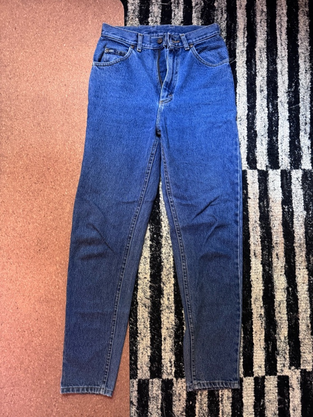 Vintage Lee Women’s Straight Leg Jeans in Blue Denim